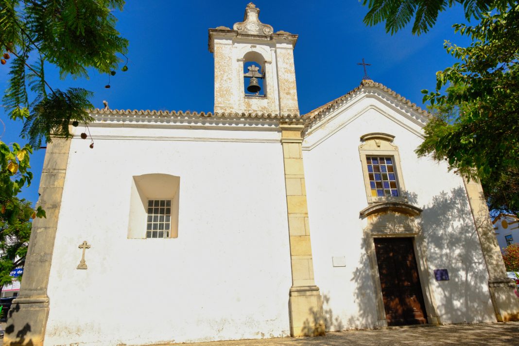 Front facade of the Romanian Orthodox Faro church, or, Ermida de São Sebastião