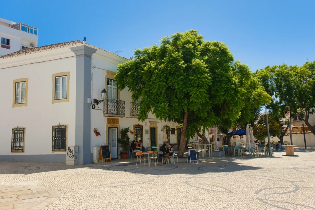 largo-pe-da-cruz-01 Largo do Pe da Cruz in Faro